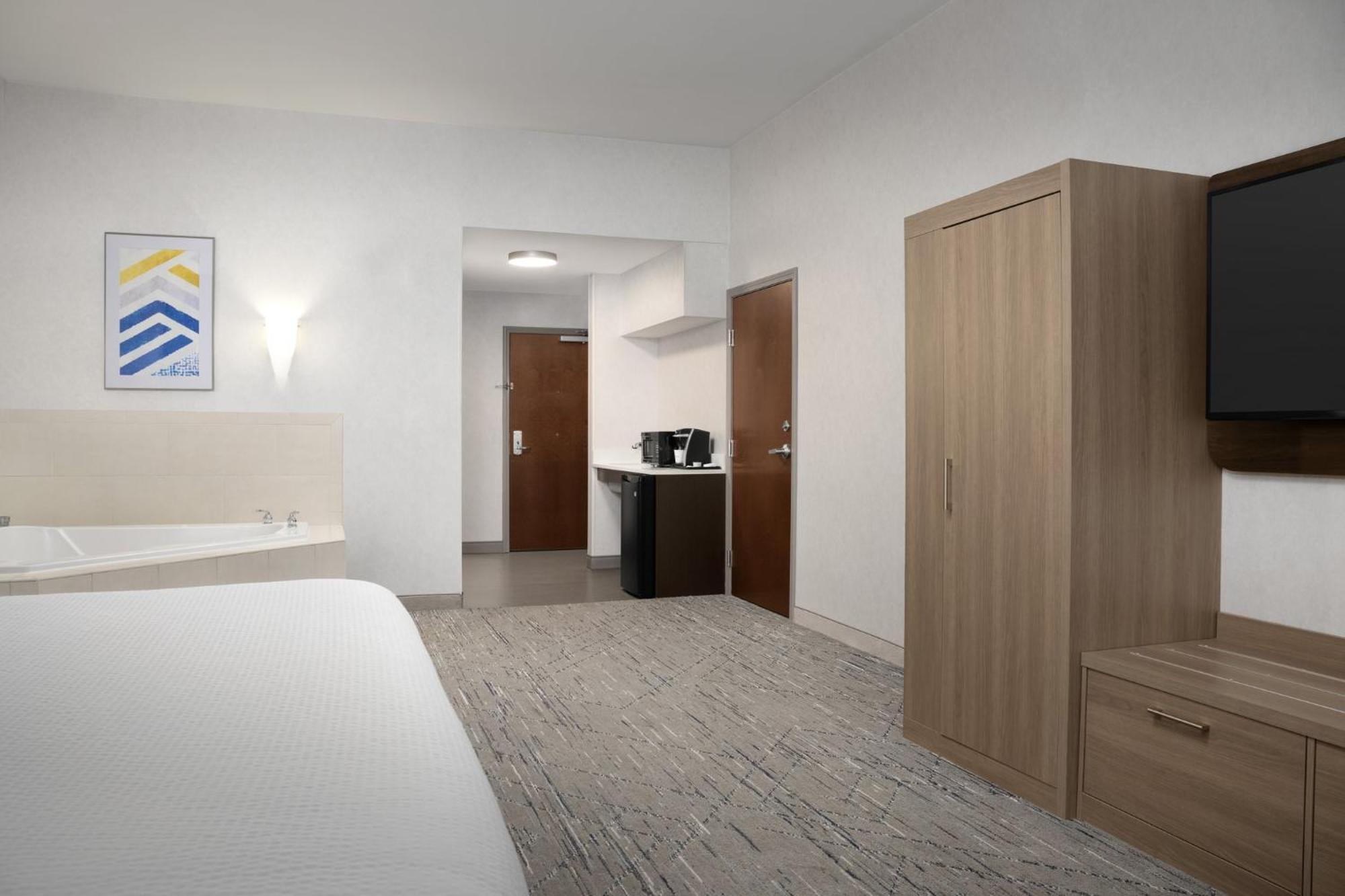 Holiday Inn Express & Suites Alexandria - Fort Belvoir By Ihg Exteriér fotografie