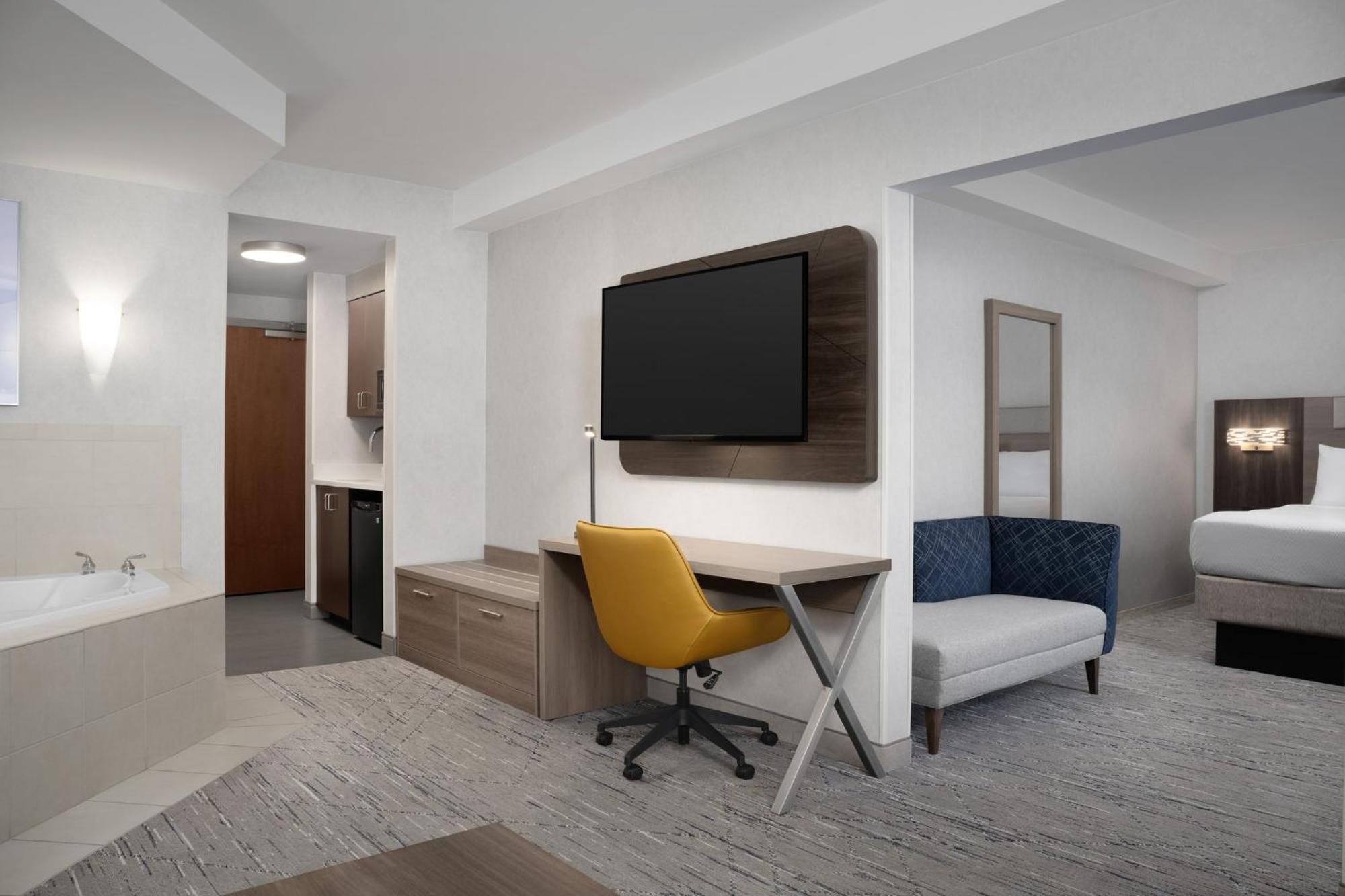 Holiday Inn Express & Suites Alexandria - Fort Belvoir By Ihg Exteriér fotografie